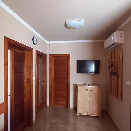 Apartment Nefelejcs Fagyizo Es Apartmanhaz *