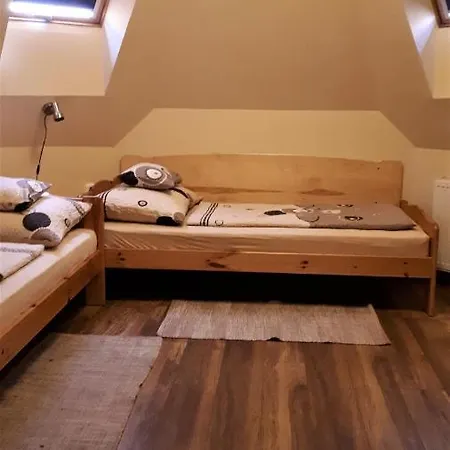 Nefelejcs Fagyizó és * Kistolmacs