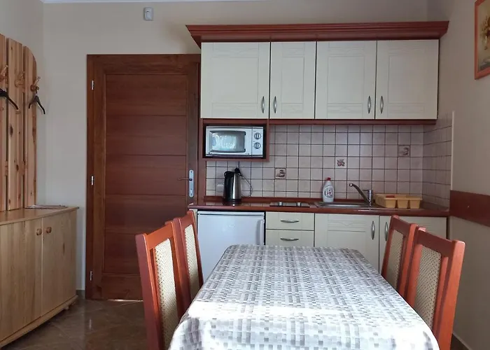 Nefelejcs Fagyizo Es Apartmanhaz Apartament *